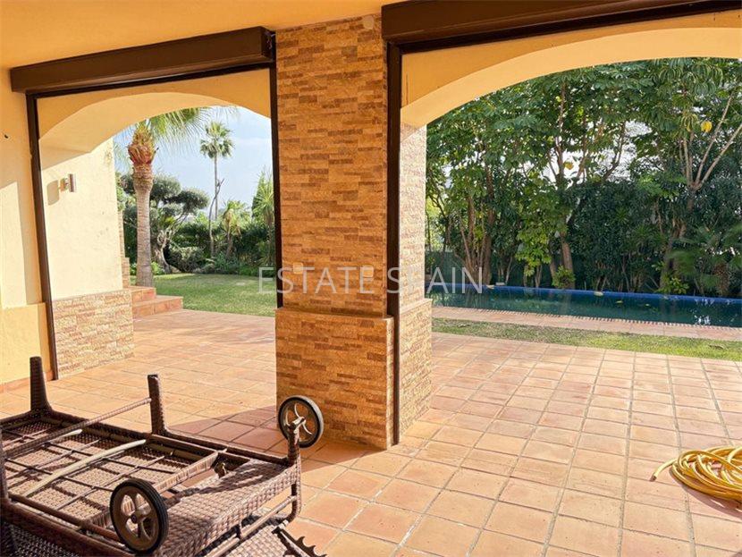 Вилла в Эль-Параисо 450 м2 №VL241174535B  - Продажа - 36 large