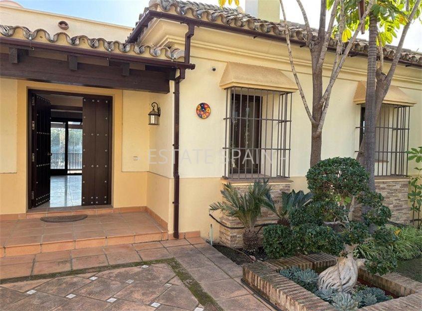 Вилла в Эль-Параисо 450 м2 №VL241174535B  - Продажа - 3 large