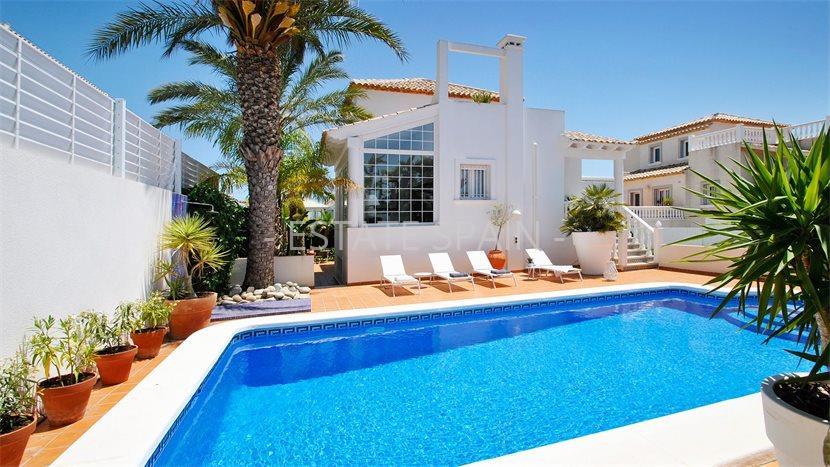 Вилла в Ла-Марина 290 м2 №VL191221950C3  - Продажа - 1 preview