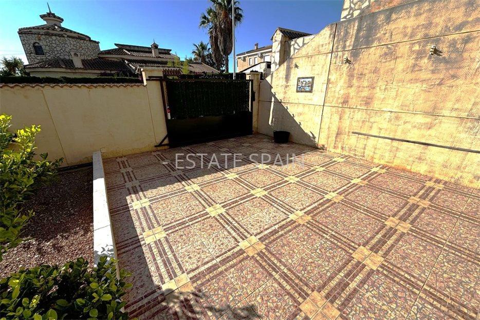 Вилла в Рохалесе 200 м2 №VL24868B6D9  - Продажа - 28 large