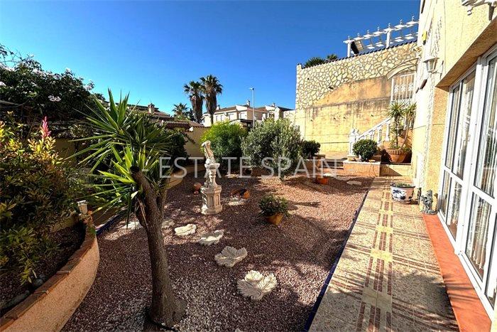 Вилла в Рохалесе 200 м2 №VL24868B6D9  - Продажа - 26 preview