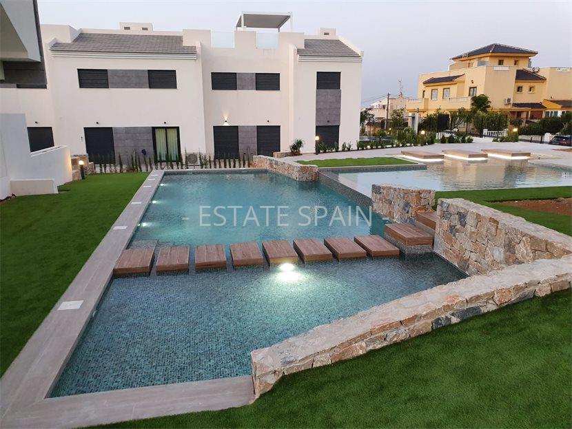 Бунгало в Торревьехе 74 м2 №BL26330E4022  - Продажа - 23 large