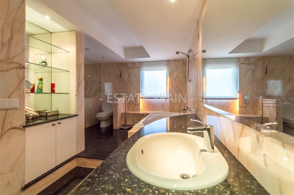 Таунхаус в Ллорет-де-Маре 450 м2 №BL23619A9179  - Продажа - 26 large