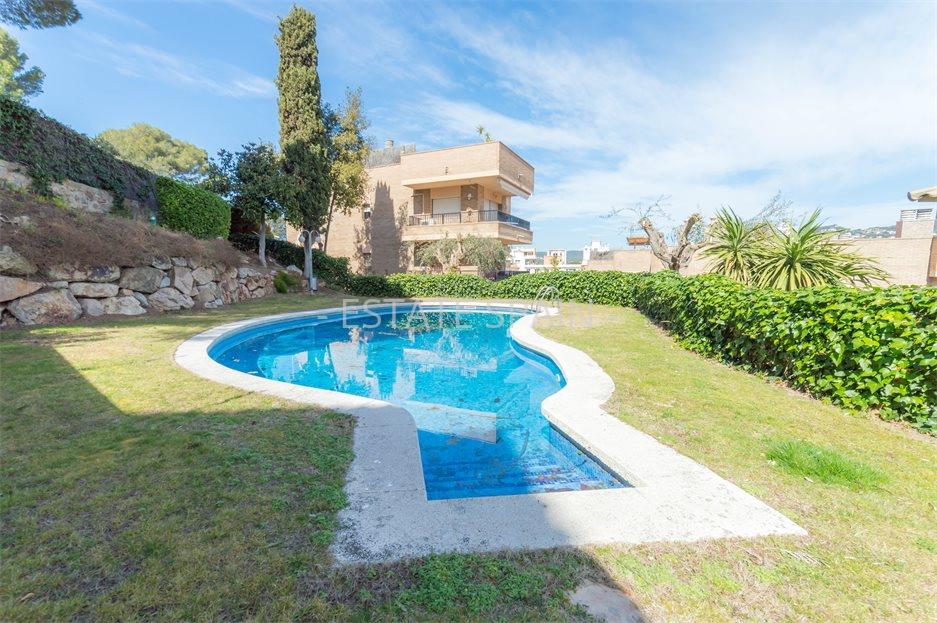 Таунхаус в Ллорет-де-Маре 450 м2 №BL23619A9179  - Продажа - 67 large