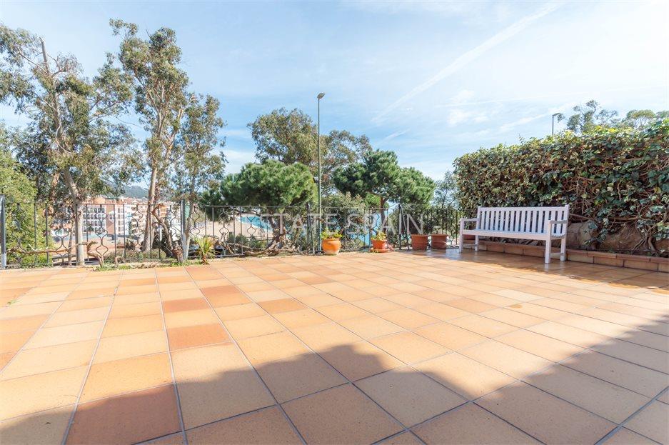 Таунхаус в Ллорет-де-Маре 450 м2 №BL23619A9179  - Продажа - 18 large