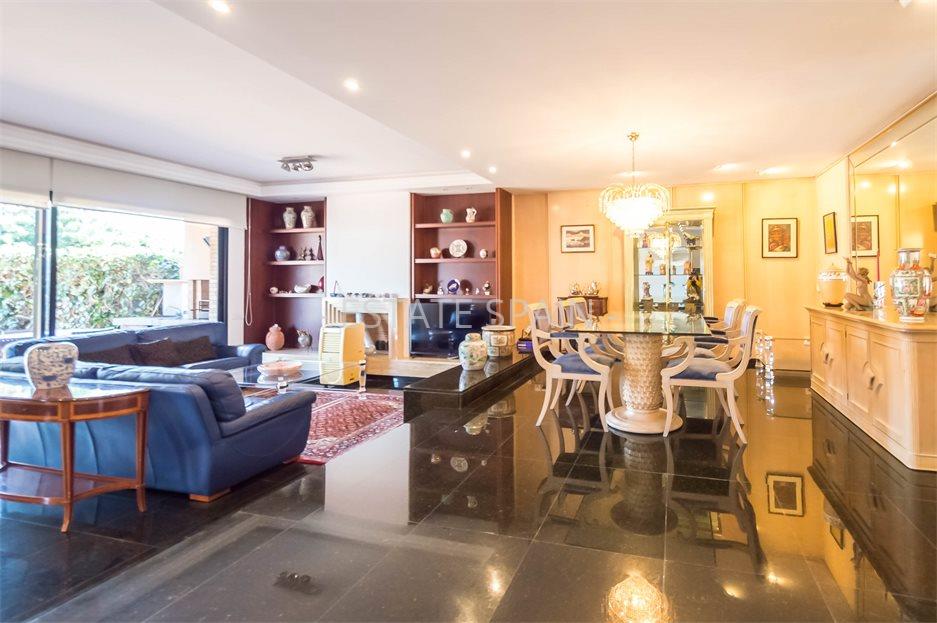 Таунхаус в Ллорет-де-Маре 450 м2 №BL23619A9179  - Продажа - 2 large