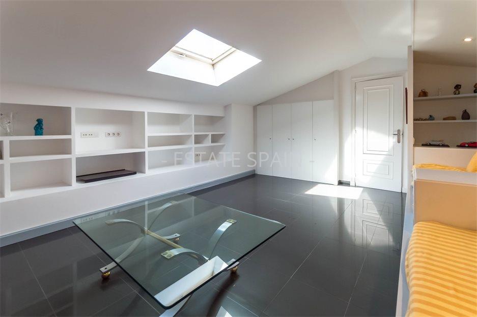 Таунхаус в Ллорет-де-Маре 450 м2 №BL23619A9179  - Продажа - 62 large