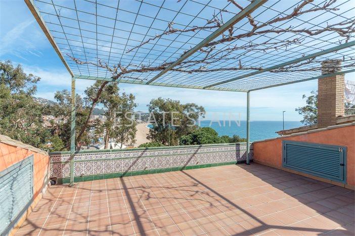 Таунхаус в Ллорет-де-Маре 450 м2 №BL23619A9179  - Продажа - 63 preview