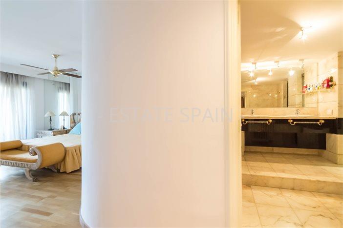 Таунхаус в Ллорет-де-Маре 450 м2 №BL23619A9179  - Продажа - 33 preview