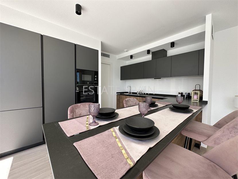 Вилла в Лос-Белонес 180 м2 №VL23428ED0A8  - Продажа - 12 large