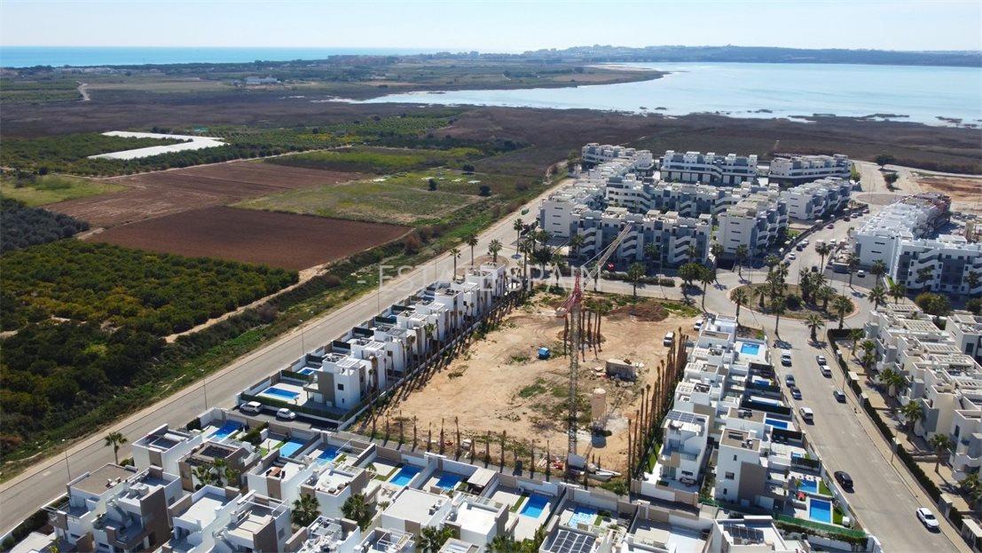 Апартаменты в Гуардамар-дель-Сегура 96 м2 №ART25917FEAAB  - Продажа - 35 large