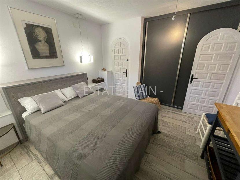 Вилла в Кальпе 300 м2 №VL231185EAF8  - Продажа - 19 large