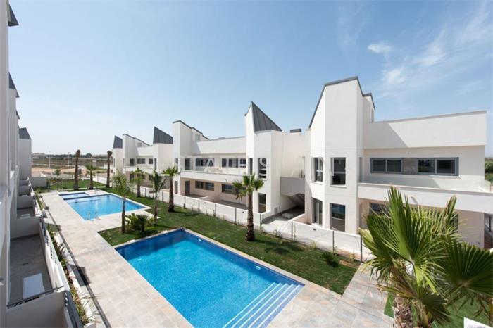 Бунгало в Торревьехе 106 м2 №TAU1822103D9  - Продажа - 2 preview