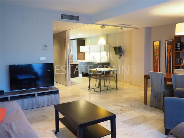 Таунхаус в Плайя-де-Сан-Хуан 250 м2 №TAU18323CBAA  - Продажа - 1 preview