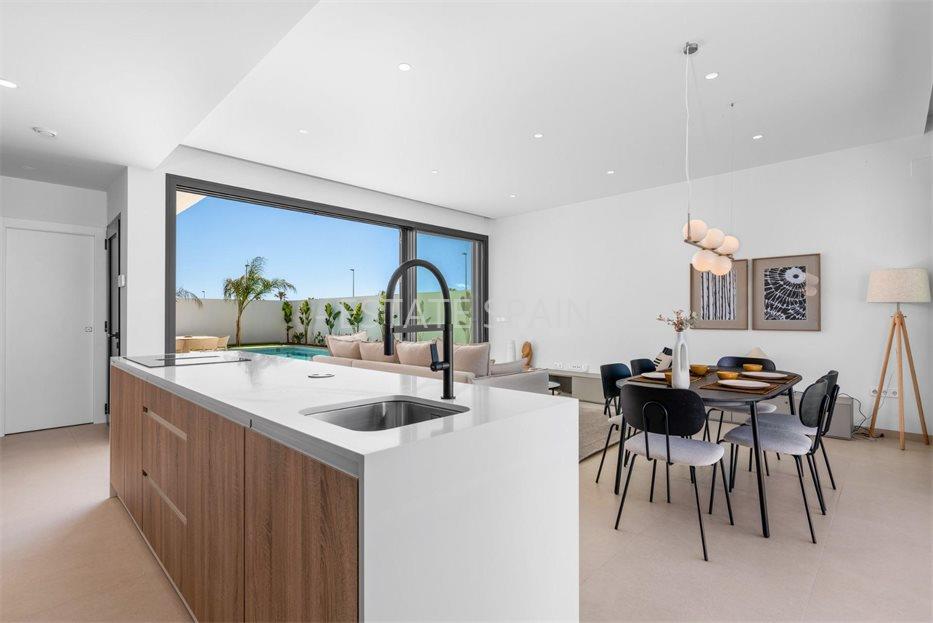 Вилла в Лос-Алькасарес 130 м2 №VL26116E731F  - Продажа - 28 large