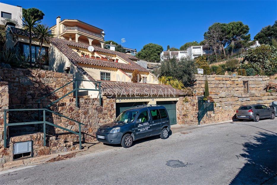 Дом в Тосса-де-Мар 213 м2 №VL21121D8DFD  - Продажа - 2 large