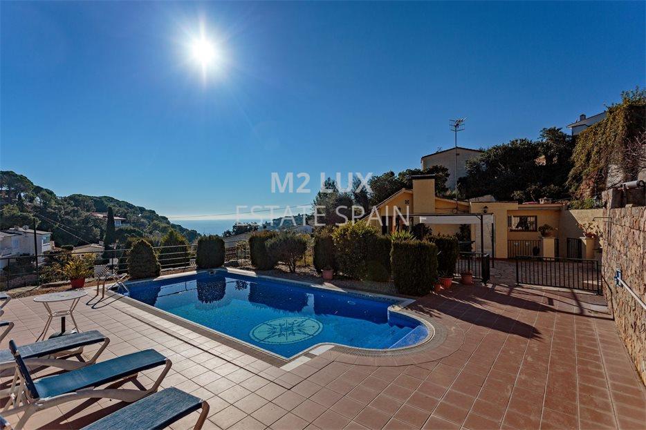 Дом в Тосса-де-Мар 213 м2 №VL21121D8DFD  - Продажа - 1 large