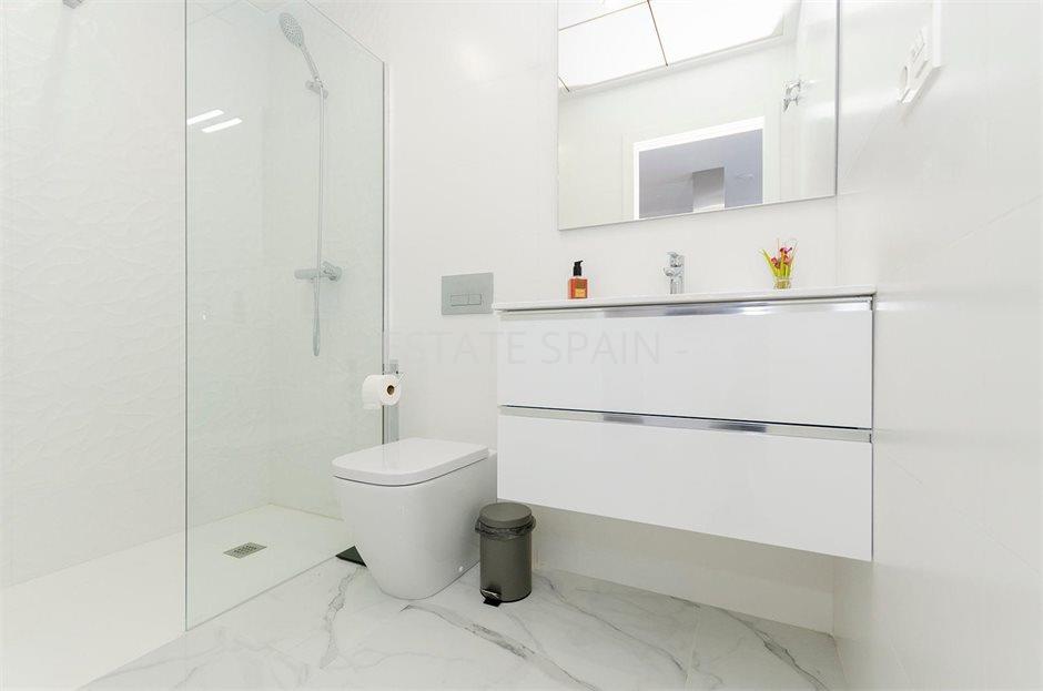 Вилла в Торревьехе 105 м2 №VL2581E4EF4  - Продажа - 30 large