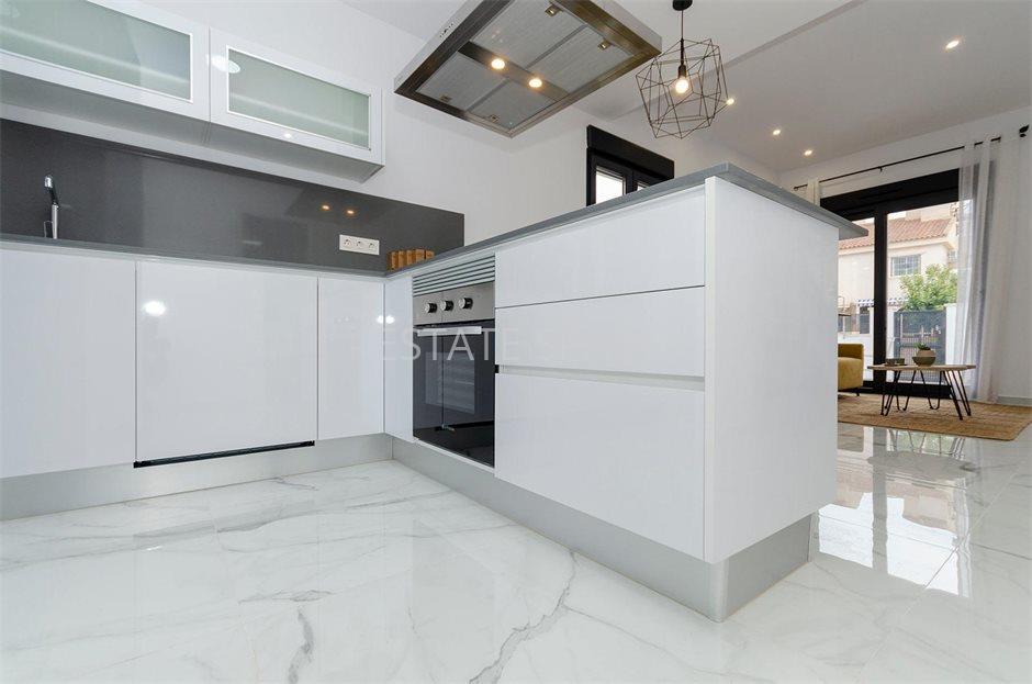 Вилла в Торревьехе 105 м2 №VL2581E4EF4  - Продажа - 10 large