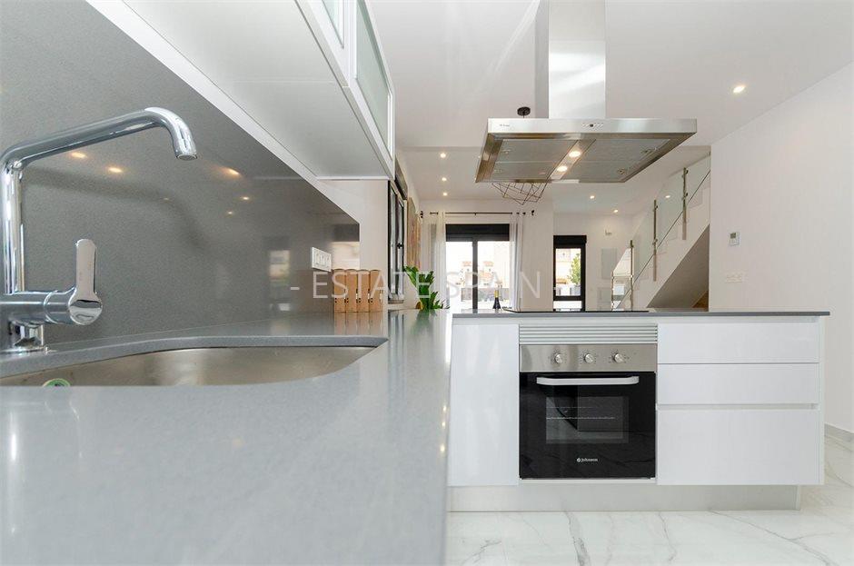 Вилла в Торревьехе 105 м2 №VL2581E4EF4  - Продажа - 12 large