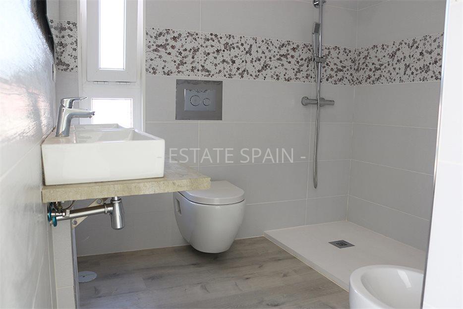 Вилла в Кальяо-Сальвахе 150 м2 №VL198826105  - Продажа - 32 large