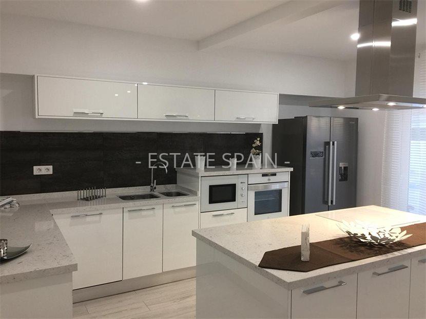 Вилла в Кальяо-Сальвахе 150 м2 №VL198826105  - Продажа - 11 large