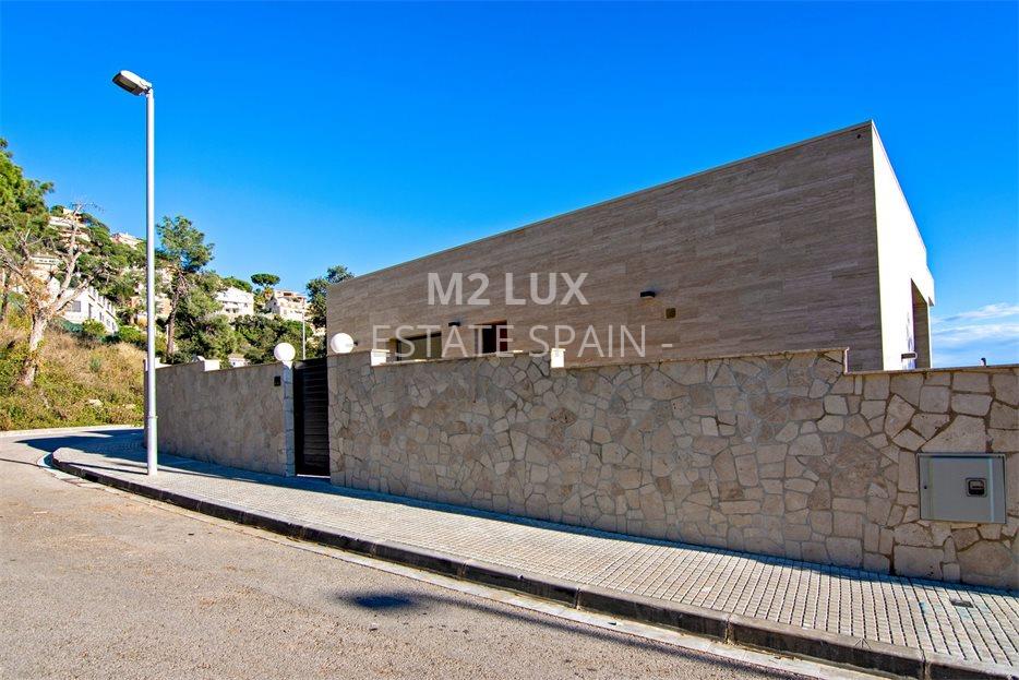 Вилла в Ллорет-де-Маре 347 м2 №VL21210FC282  - Продажа - 36 large