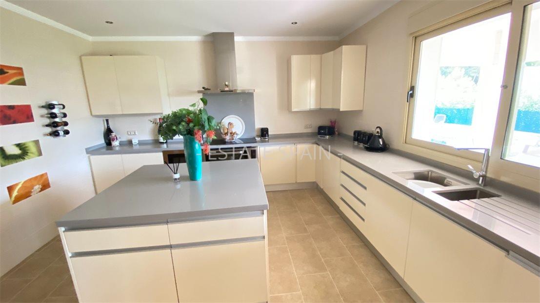 Вилла в Кальпе 320 м2 №VL22106BE0CD  - Продажа - 15 large