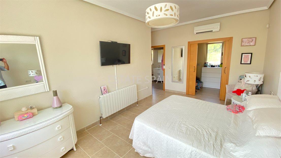 Вилла в Кальпе 320 м2 №VL22106BE0CD  - Продажа - 25 large