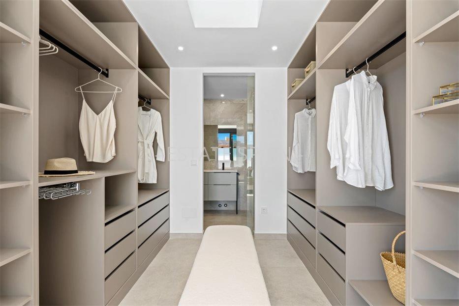 Вилла в Полопе 311 м2 №VL2611956C42  - Продажа - 12 large