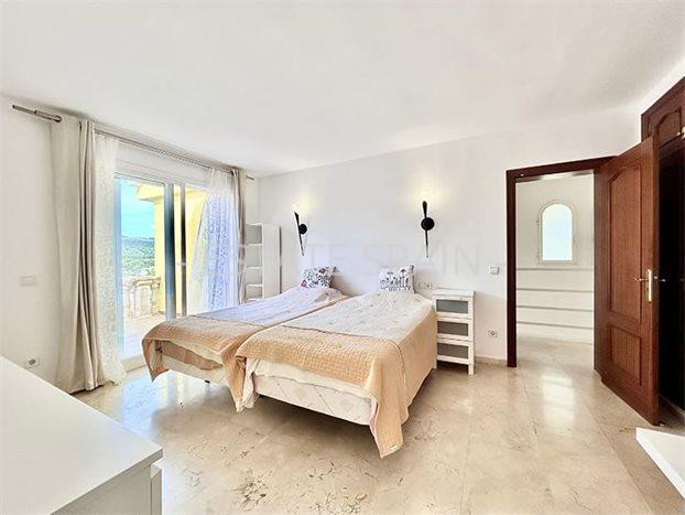 Вилла в Ротес Бейес 329 м2 №VL244233139  - Продажа - 15 preview