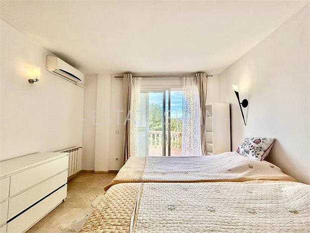 Вилла в Ротес Бейес 329 м2 №VL244233139  - Продажа - 33 preview