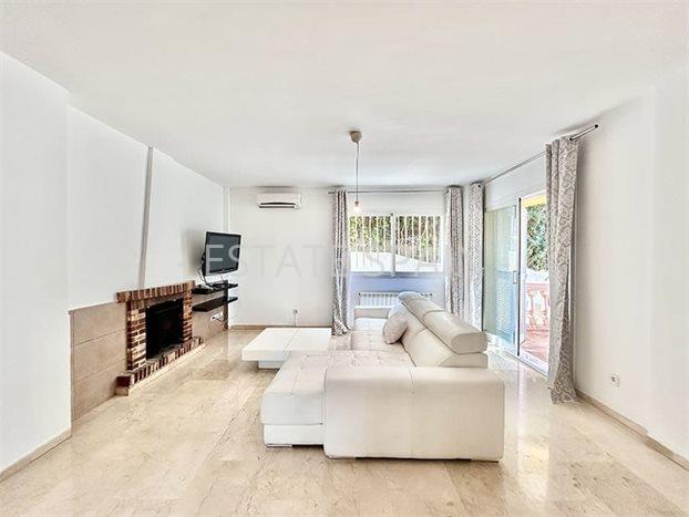 Вилла в Ротес Бейес 329 м2 №VL244233139  - Продажа - 12 preview