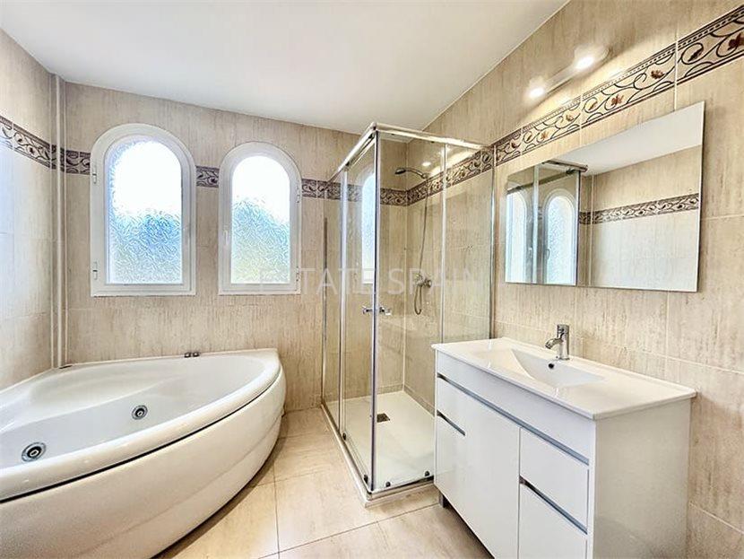 Вилла в Ротес Бейес 329 м2 №VL244233139  - Продажа - 13 large