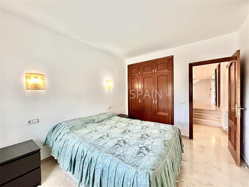 Вилла в Ротес Бейес 329 м2 №VL244233139  - Продажа - 23 large