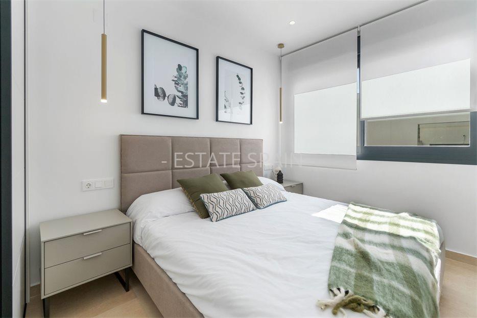 Бунгало в Торревьехе 146 м2 №BL251091F585  - Продажа - 40 large