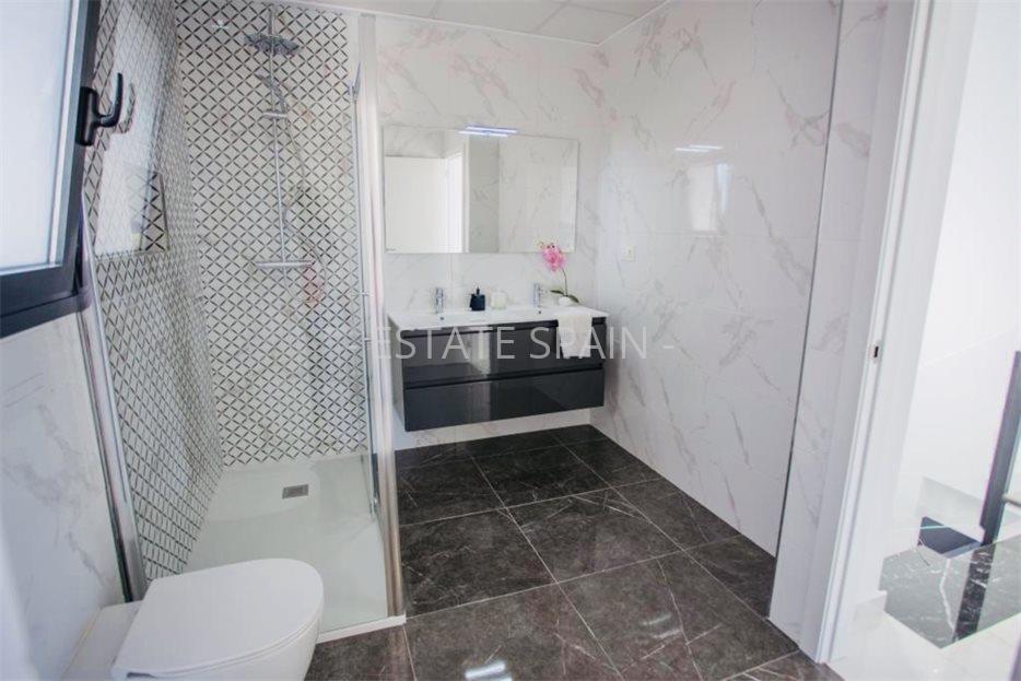 Вилла в Лос-Монтесиносе 201 м2 №VL22118CEB52  - Продажа - 19 large