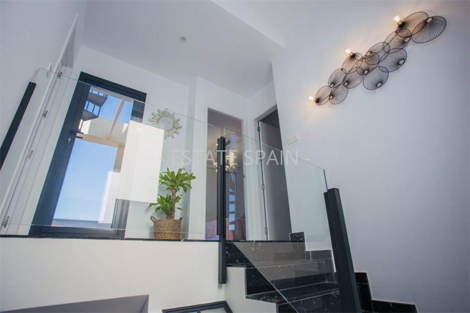 Вилла в Лос-Монтесиносе 201 м2 №VL22118CEB52  - Продажа - 14 large