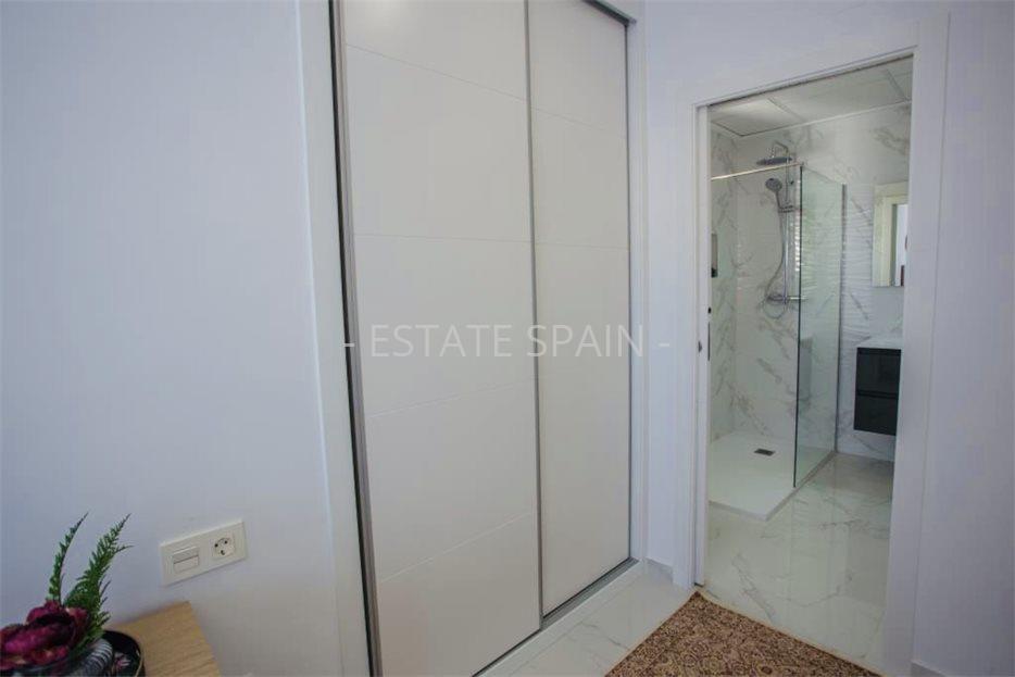 Вилла в Лос-Монтесиносе 201 м2 №VL22118CEB52  - Продажа - 35 large