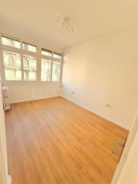 Апартаменты в Барселоне 83 м2 №ART2571666E88  - Продажа - 1 large