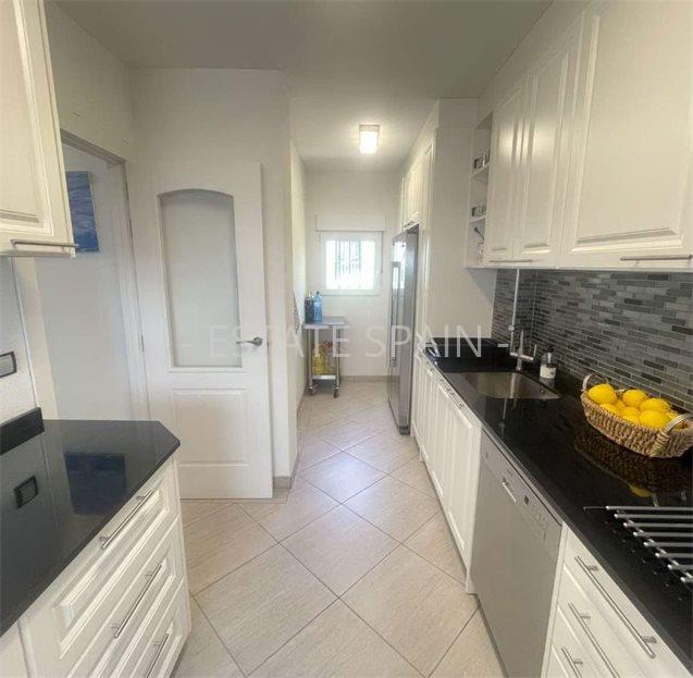 Вилла в Пунта-Приме 185 м2 №VL24422F148F  - Продажа - 12 large