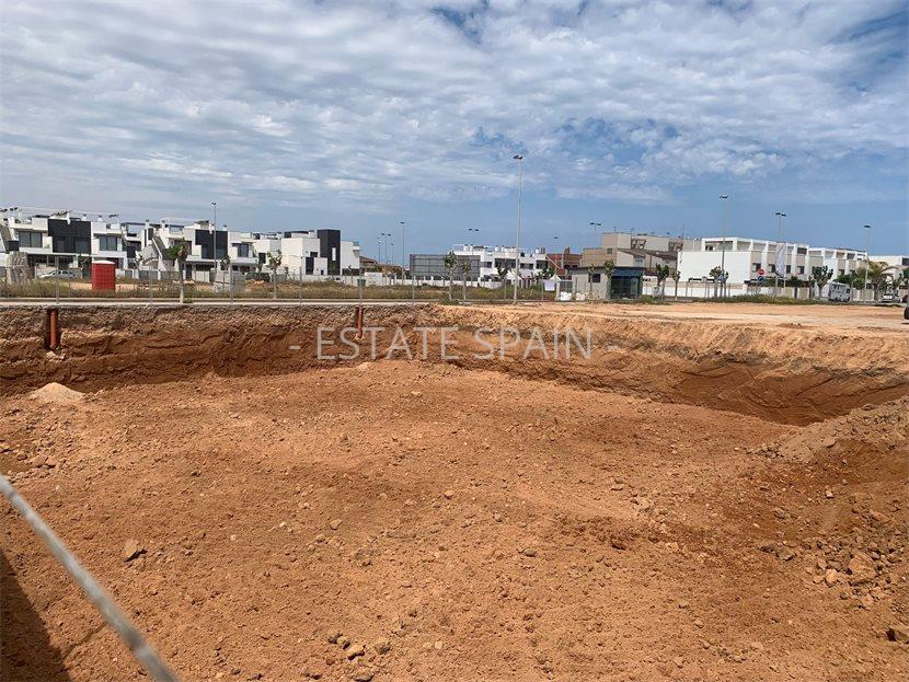 Бунгало в Торре де ла Орададе 360 м2 №BL2510104EA1D  - Продажа - 35 large