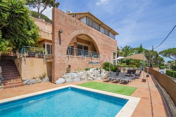 Дом в Кабрильсе 475 м2 №VL1942181833  - Продажа - 1 preview