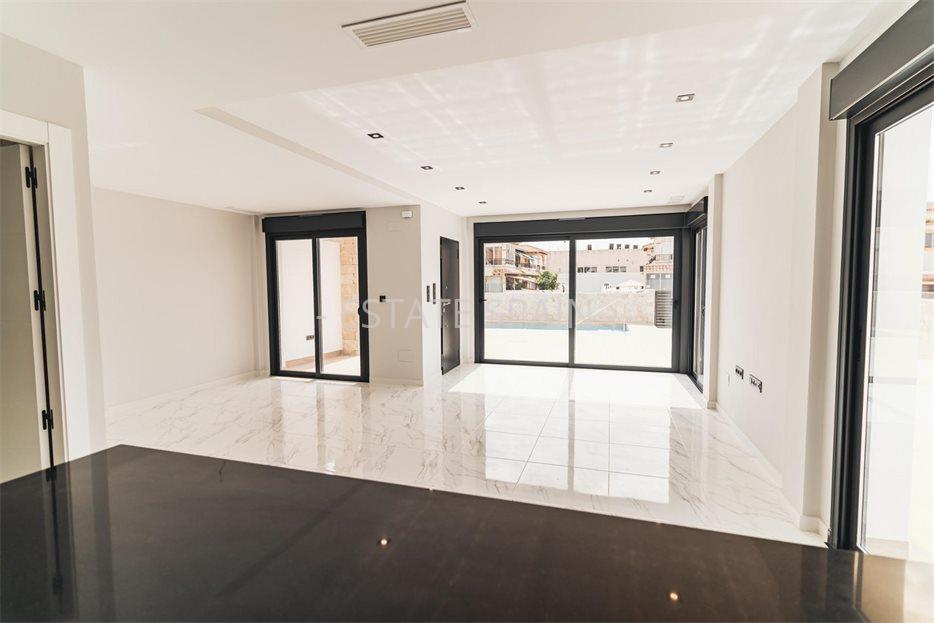 Вилла в Лос-Балконес 121 м2 №VL263132A76E  - Продажа - 10 large