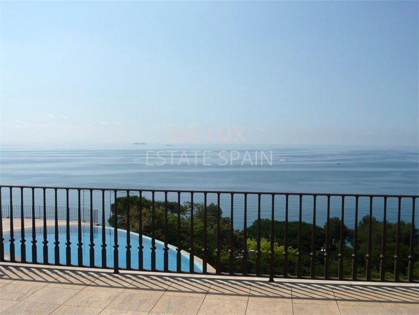 Вилла в Сан-Фелиу-де-Гишольс 980 м2 №VL20714F0A2C  - Продажа - 19 large