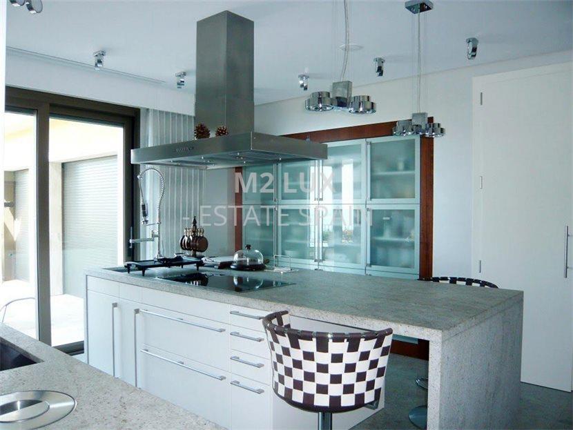 Вилла в Сан-Фелиу-де-Гишольс 980 м2 №VL20714F0A2C  - Продажа - 7 large