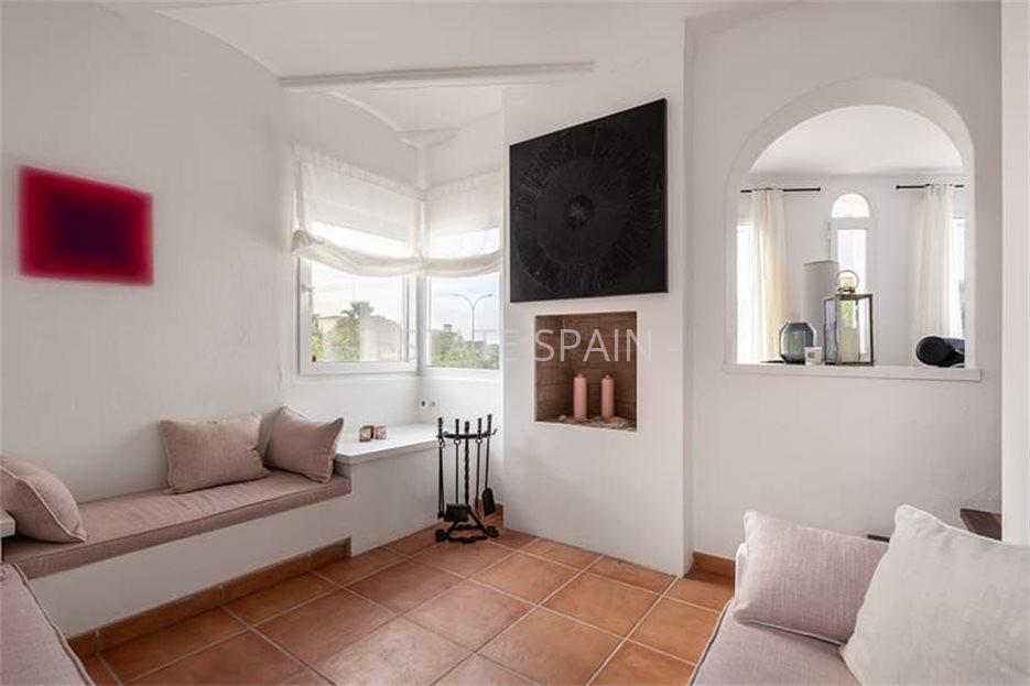 Вилла в Кальвия 800 м2 №VL2435644EE  - Продажа - 16 large