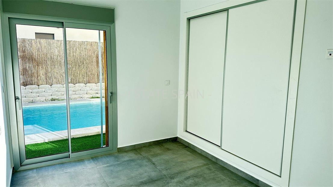 Вилла в Альгорфа 235 м2 №VL2611631C06  - Продажа - 37 large