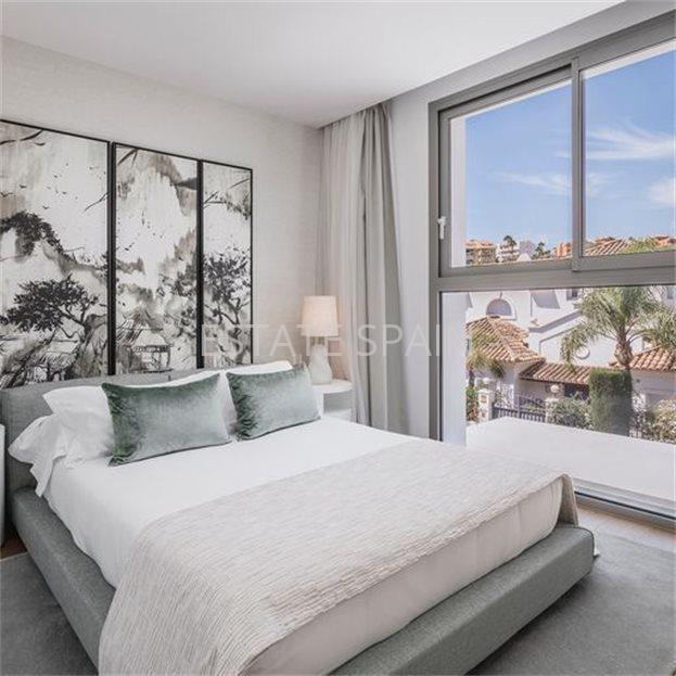 Вилла в Эстепоне 626 м2 №VL236847AA5  - Продажа - 44 large