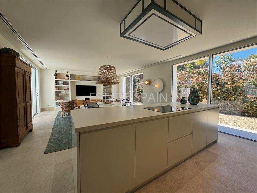 Вилла в Соль-де-Майорка 470 м2 №VL246381F27  - Продажа - 6 large